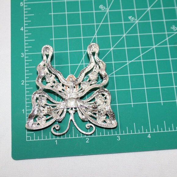 Large Peach and Pink Butterfly Brooch - Picture 7 of 8